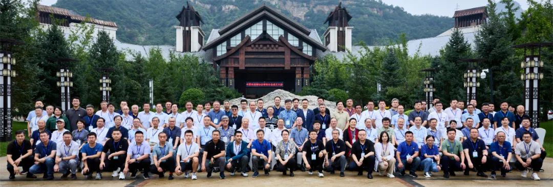 世創科技參加先進輕量化材料及智能裝備高峰論壇